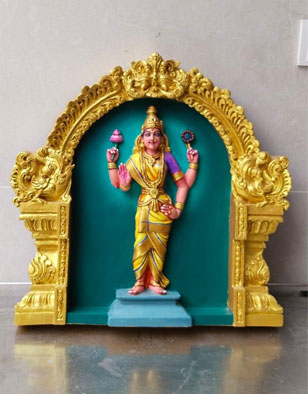 Statue12
