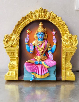 Statue13