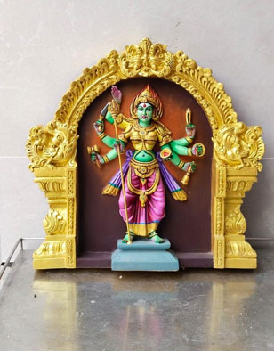 Statue24