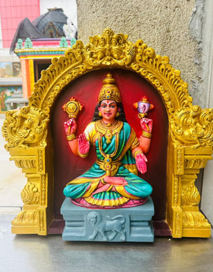 Statue55