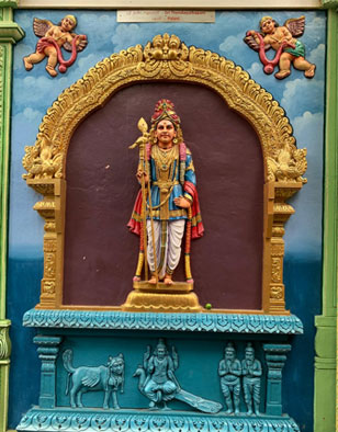 Statue73